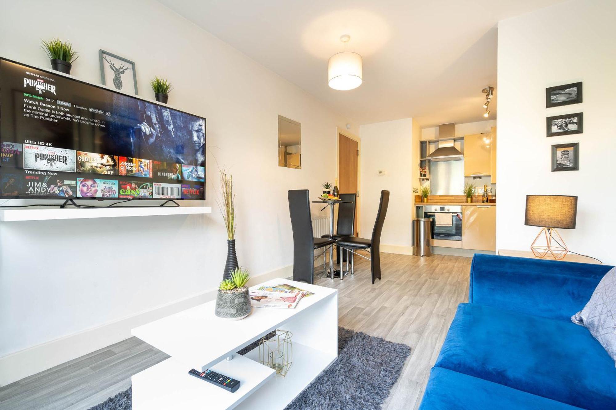 City Centre Apartment - Balcony - Netflix - Park Facing 38Akw バーミンガム エクステリア 写真