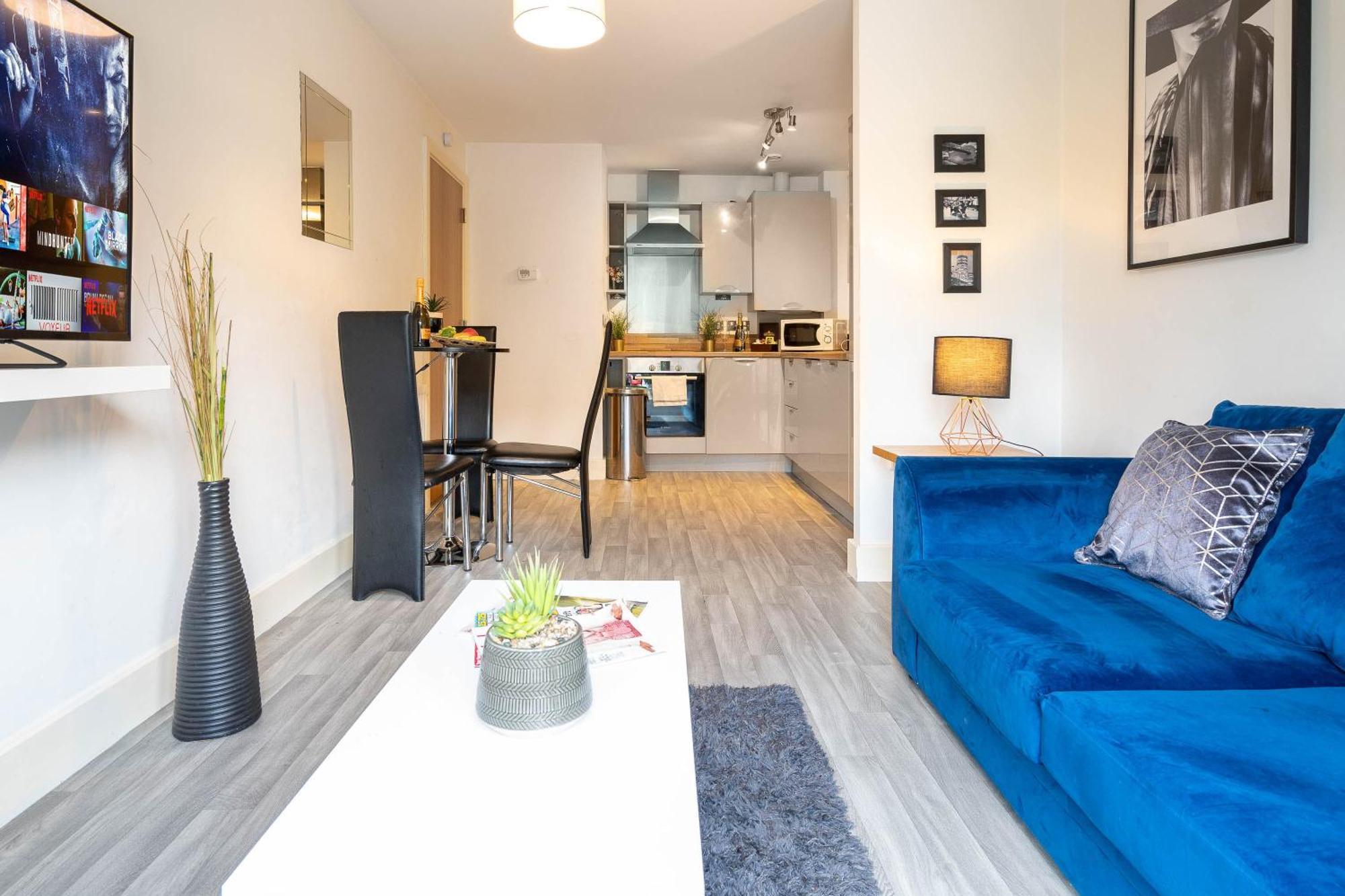 City Centre Apartment - Balcony - Netflix - Park Facing 38Akw バーミンガム エクステリア 写真